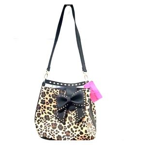 Betsey Johnson Bags - Betsey Johnson Leopard Bucket Tote Betsey Johnson Bags - Betsey Johnson Leopard Bucket Tote